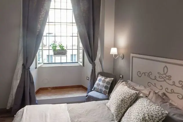 Tek Büyük Yataklı Oda, 1 Çift Kişilik Yatak