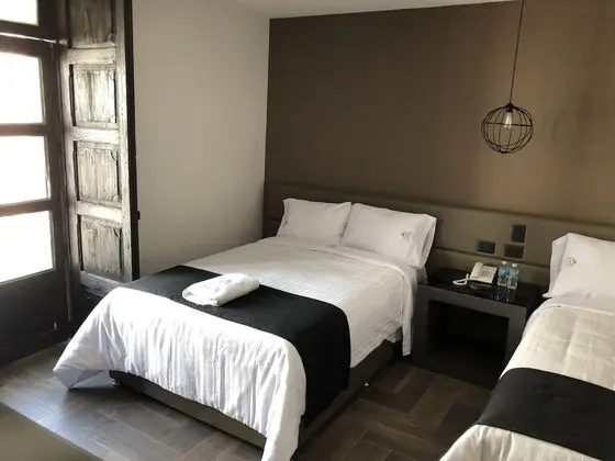 Standard Tek Büyük Yataklı Oda, 2 Çift Kişilik Yatak, Avlu Manzaralı