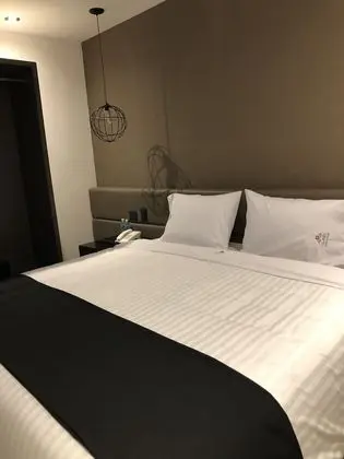 Superior Oda, 1 En Büyük (King) Boy Yatak, Avlu Manzaralı