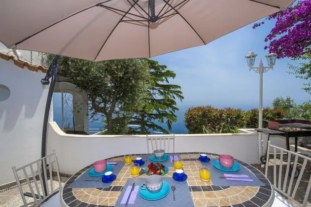 Villa, Sigara İçilebilir