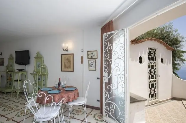 Villa, Sigara İçilebilir