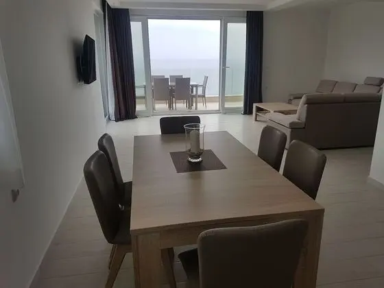 Apart Daire, Deniz Manzaralı (1)
