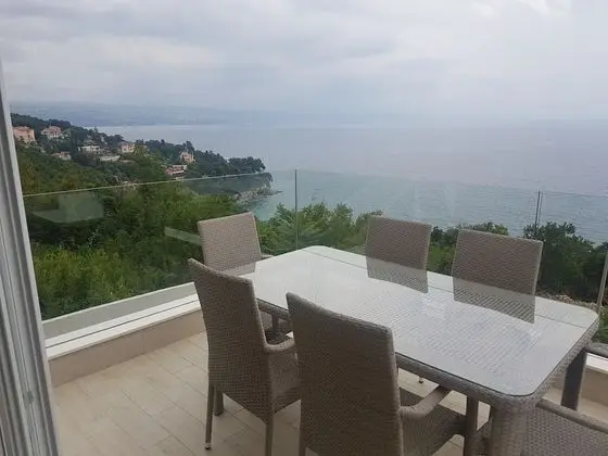 Apart Daire, Deniz Manzaralı (1)
