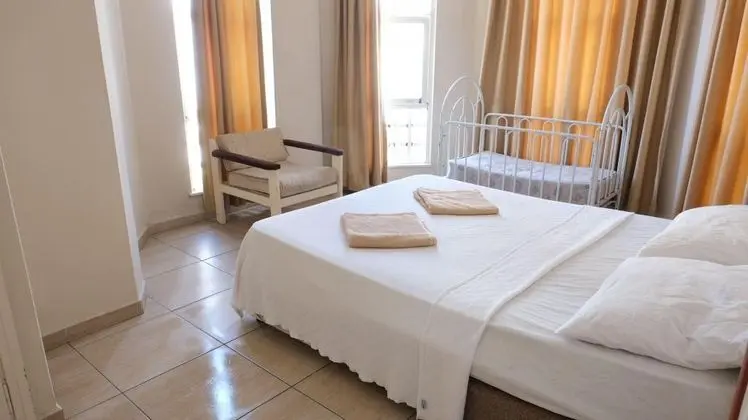 1+1 Apart Daire, Bahçe Manzaralı, Balkonlu