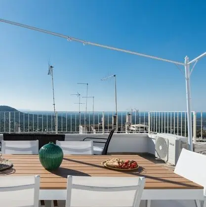 Apart Daire, 3 Yatak Odası (Via Gennaro Maresca  40)