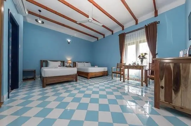 Deluxe Bungalov (Triple)