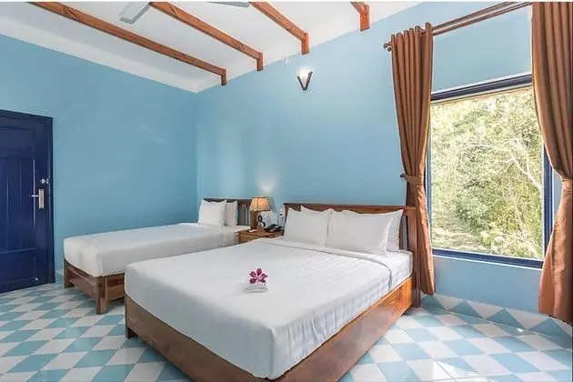 Deluxe Bungalov (Triple)
