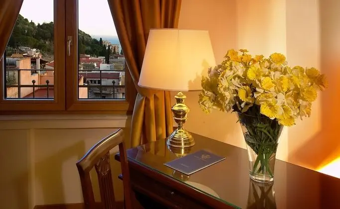 Classic Tek Büyük veya İki Ayrı Yataklı Oda, Balkon