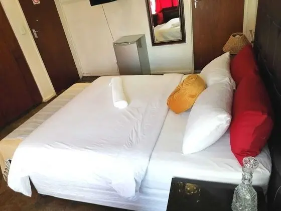 Deluxe Oda, Banyolu/Duşlu (700)