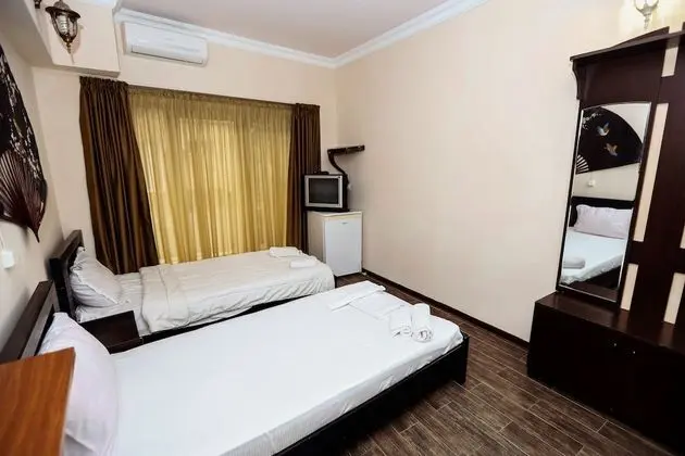 Standard Tek Büyük veya İki Ayrı Yataklı Oda