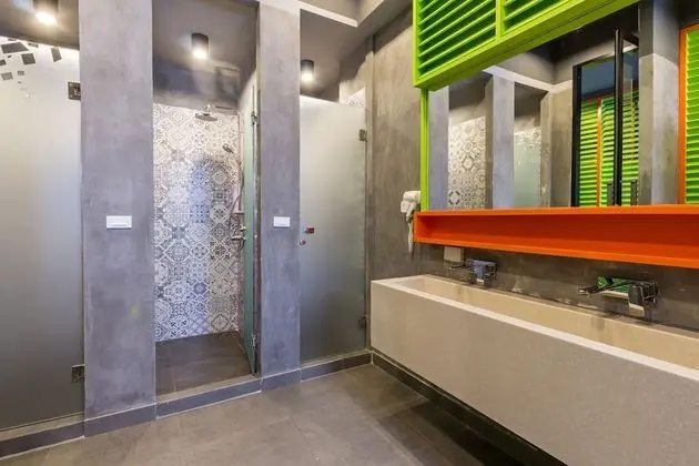 8-Beds Female Dormitory
