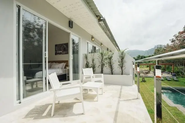 Family Ev, 2 Yatak Odası, Ortak Banyo, Havuz Kenarı