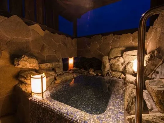 Oda, Ek Bina (with Open-air Bath, - NAGARE -)