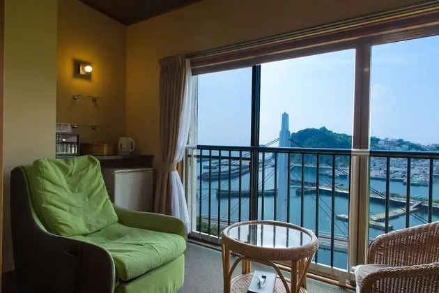 Standard Oda (with Massage Chair)