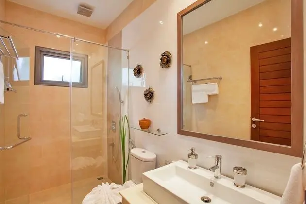 2 Bedrooms Pool Villa