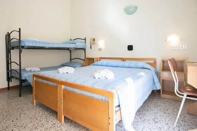 Dört Kişilik Oda