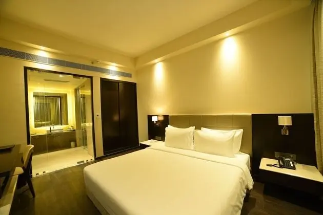 Fern Club Room
