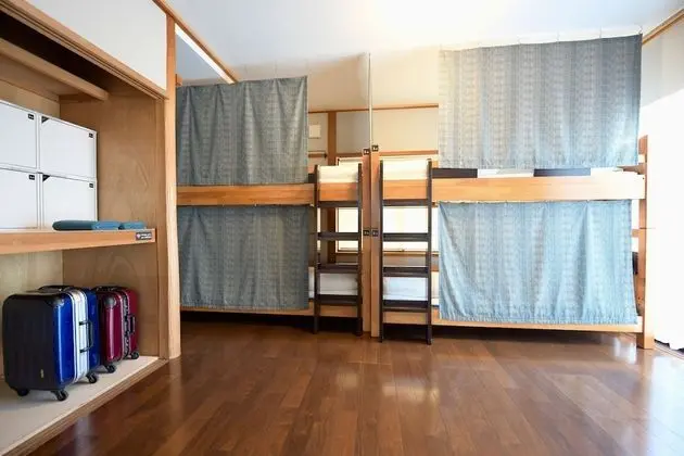 Ortak Ranzalı Oda, Sadece kadınlar için (for 4 Guests)