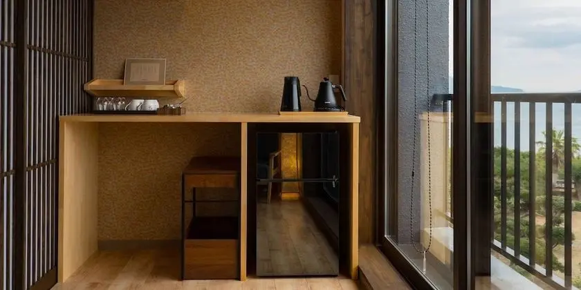 Basic Dört Kişilik Oda, Sigara İçilmez, Okyanus Manzaralı (Japanese-western)