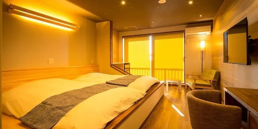 Basic Üç Kişilik Oda, Sigara İçilmez, Okyanus Manzaralı (Japanese-western, Shower Only)