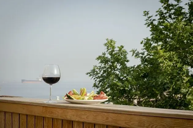 Junior Suite with Balcony and Sea View
