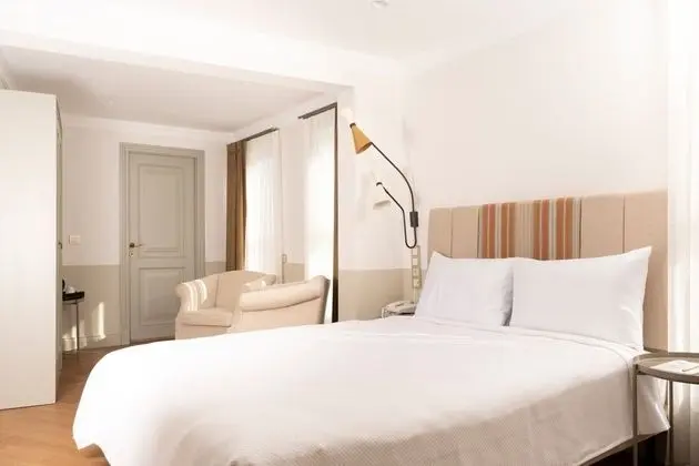 Junior Suite with Balcony and Sea View