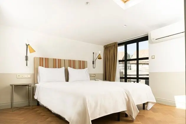 Junior Suite with Balcony and Sea View
