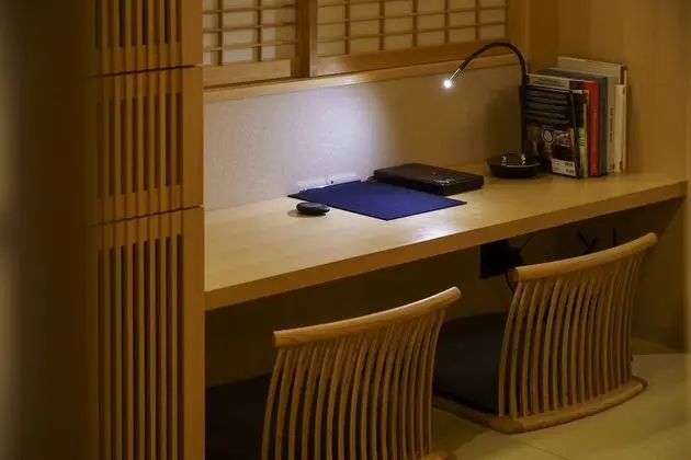 Ev, Sigara İçilmez (Kiyohira)