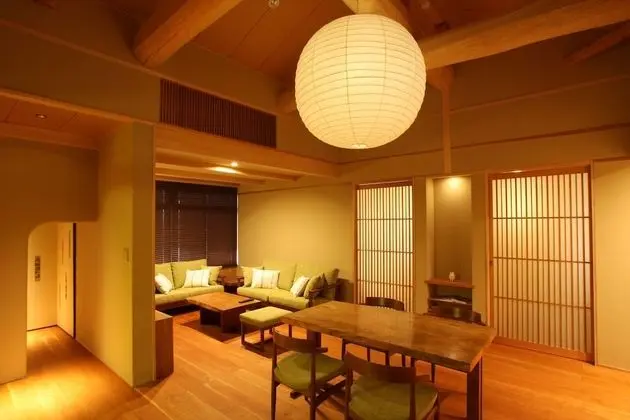 İki Ayrı Yataklı Oda (Four Semidouble Beds)