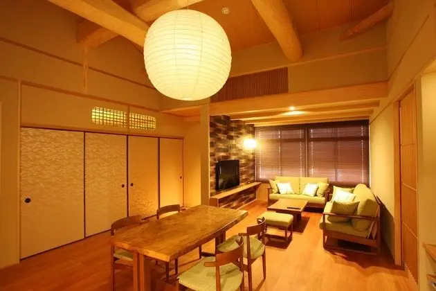 İki Ayrı Yataklı Oda (Four Semidouble Beds)