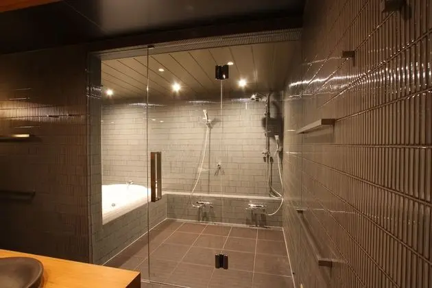 İki Ayrı Yataklı Oda (Four Semidouble Beds)