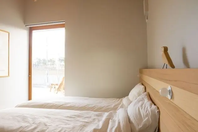 Basic Tek Büyük veya İki Ayrı Yataklı Oda (Takibi)