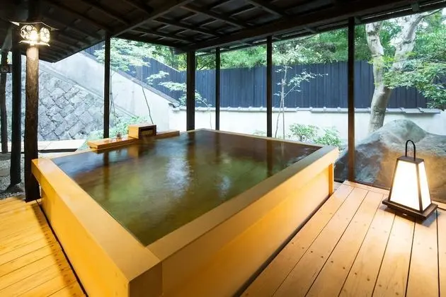 Premier İki Ayrı Yataklı Oda (Japanese Style, Open-Air Cypress Bath)