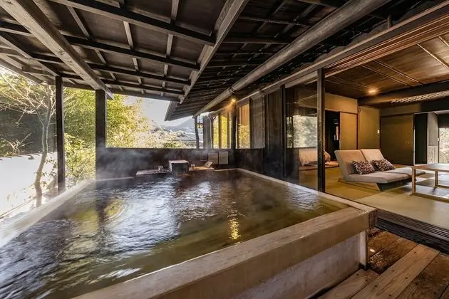 Premier İki Ayrı Yataklı Oda (Japanese Style, Open-Air Cypress Bath)