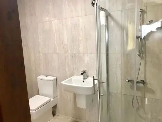 Tek Büyük Yataklı Oda, Özel Banyo