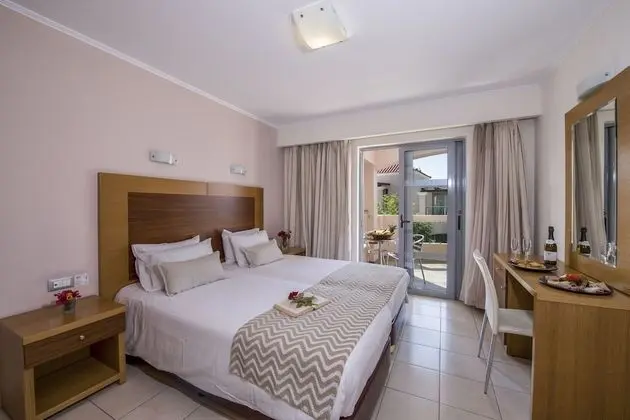 Apart Daire, Bahçe Manzaralı
