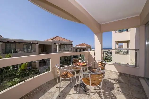 Apart Daire, Bahçe Manzaralı
