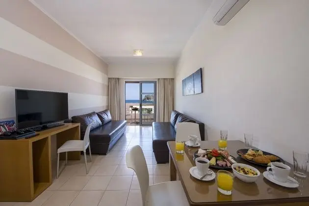 Panoramic Apart Daire, Deniz Manzaralı