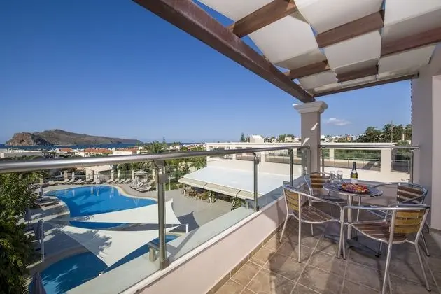 Panoramic Apart Daire, Deniz Manzaralı