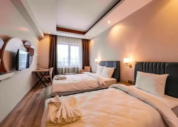 Üç Kişilik Oda, Bahçe Manzaralı, Balkonsuz