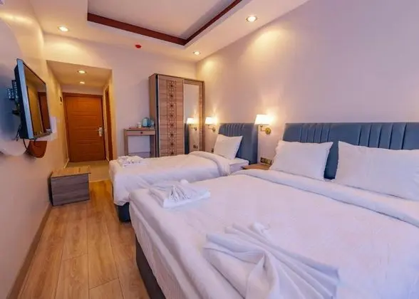 Üç Kişilik Oda, Bahçe Manzaralı, Balkonsuz