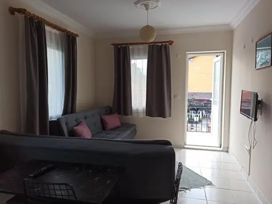 Suite, Havuz Manzaralı