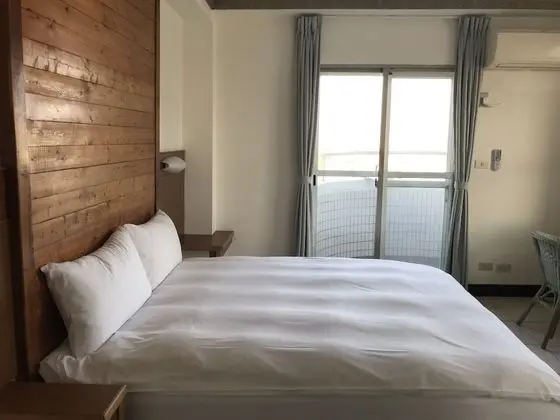 Economy Tek Büyük Yataklı Oda (Wood)