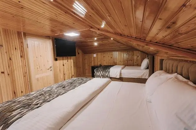 Comfort Üç Kişilik Oda, Vadi Manzaralı