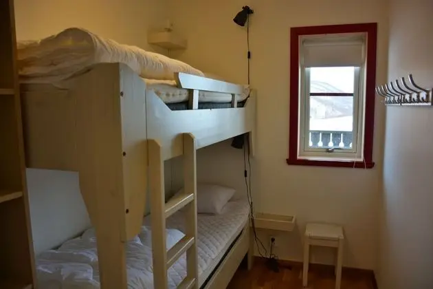 Apartment 3