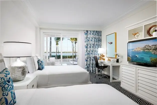 Oceanfront Balcony Double Queen