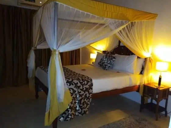 Deluxe Tek Büyük Yataklı Oda, Balkon, Deniz Manzaralı