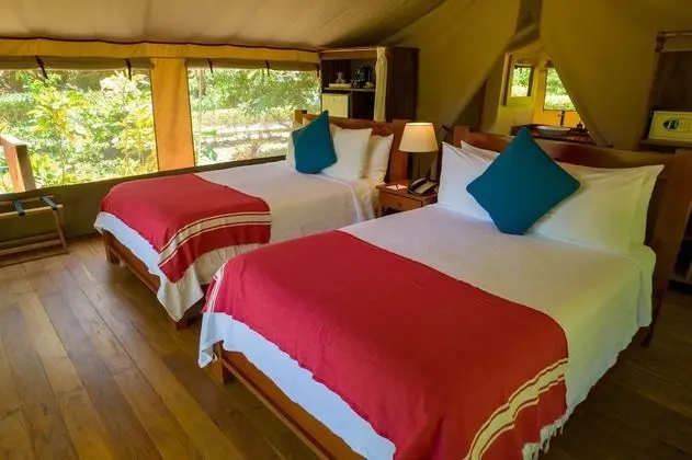 Tent Suite 2 Double Beds