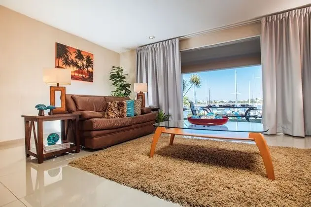 Deluxe Villa, 3 Yatak Odası, Sigara İçilmez, Sıcak Su Havuzu