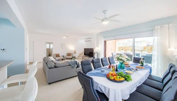 Villa, 5 Yatak Odası, Kişiye Özel Havuzlu